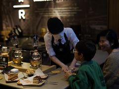 -星巴克臻选(上海今潮8弄店)