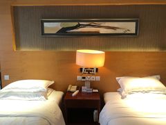 -峨眉山世纪阳光大酒店(峨眉高铁站店)