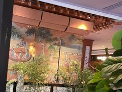 -八府香鸭·啫啫煲(华山路店)