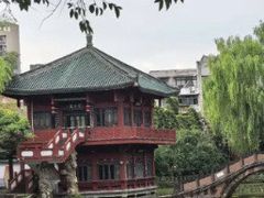 -房湖公园