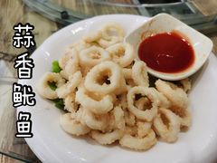 蒜香鱿鱼-老巴刹新加坡餐厅
