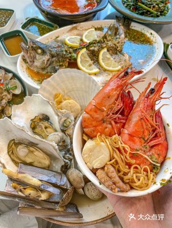 太鲜了️现蒸现吃的昆明大碗海鲜它值得️