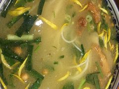 -桥馫源蒙自过桥米线(蒙自店)