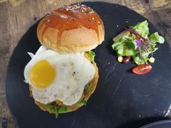 芝士汉堡-HIGH FIVE哈福手工汉堡(桂林路店)