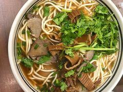 -小马牛肉面·牛骨熬制(南京博物院店)