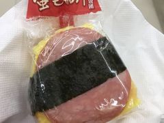 -全家便利店(江湾镇站店)