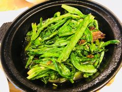 铁锅油麦菜-四小姐的店(王府井店)