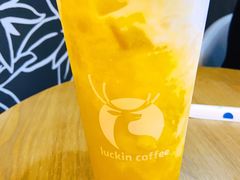 杨枝甘露瑞纳冰-瑞幸咖啡(北京财富中心店)