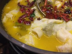 可喝汤的酸菜鱼-川里谈·川味小馆(北京路店)