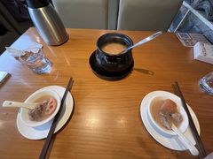 -莲餐厅·湖北菜·潜江小龙虾店(愚园路店)