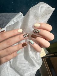 -悦指间美甲美睫