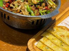 -95号酱骨·一块豆腐(展春园西路店)