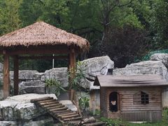 -黔灵山公园-南门售票处