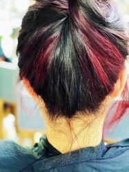 -变画·发型STUDIO