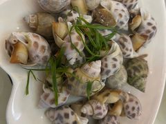 -覃记海鲜美食餐厅