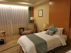 -海创大连科技交流中心(海事大学地铁站店)