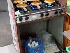 煲仔炉-潮香兴煲仔饭(莲花路店)