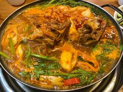 -喇喇排骨火锅·传统韩式脊骨汤(望京西园总店)