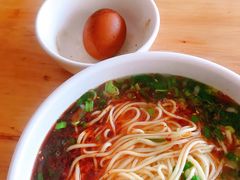 -牛一嘴·兰州牛肉面·大盘鸡(财富中心店)