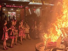 -亮欢寨酸汤鱼(沙冲路店)