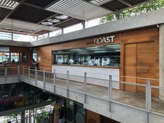 -ROAST coffee & eatery