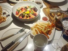 -秀儿家の小确幸融合西餐厅(万达店)