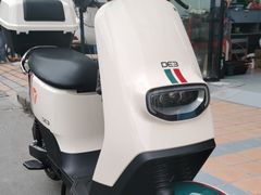 -雅迪电动车(龙井旗舰店)