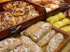 -小飞象面包公社(珠江路金鹰店)