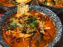 -粉家柳州螺蛳粉(杨宅路店)