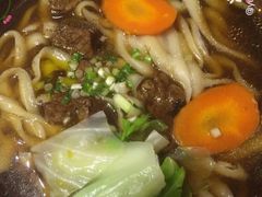 私房牛肉麵-好嫂子酱猪手•农家菜(蒲黄榆店)