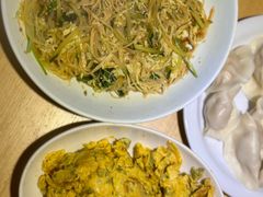 -关东小磨东北菜(上海长风大悦城店)