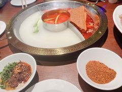 -巴邑火锅·夜宵(港隆广场店)