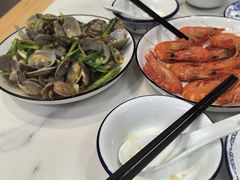 -四川小胡子海鲜(丁村万人海鲜广场店)