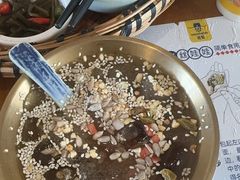 -包整·丝娃娃(一览甲秀楼风景店)