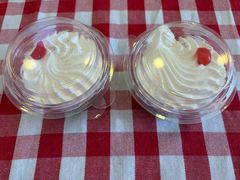 -红宝石·鲜奶小方·海派西点房(肇嘉浜店)