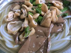 猪脏粉-守英猪脏粉(仓桥街店)