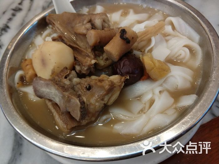 蓬江区 >> 美食  标签: 快餐 炖品 美食餐馆 一记(江华总店)共多少人