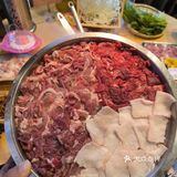 很正宗的贵州酸汤锅[色]