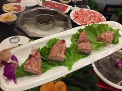-辣川婆鲜肉自助串串香(三台子店)