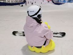 -乔波室内滑雪场