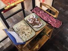 -牛鲜胜·潮汕牛肉自助火锅(番禺市桥店)