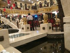 -碧中海汤泉汗蒸酒店