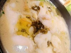 -华新胖子鱼粉(衡阳总店)