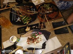 -何师烧烤Pro ·江湖川菜·小龙虾·精酿(太古里旗舰店)