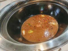 -哈尔滨烧烤·山河村铁锅炖(交大店)