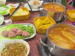 -四囍码头海鲜烧烤自助火锅(外滩南京东路悦荟广场店)