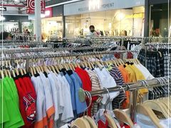 -TIMES CITY OUTLETS 时代·城市·奥特莱斯(上海国际时尚中心店)