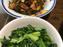-何氏排骨(左家塘店)