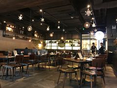 大堂-Carbon莫卡哆·意大利复古集市餐厅(杭州大厦店)