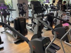-威克健身游泳(万菱汇店)